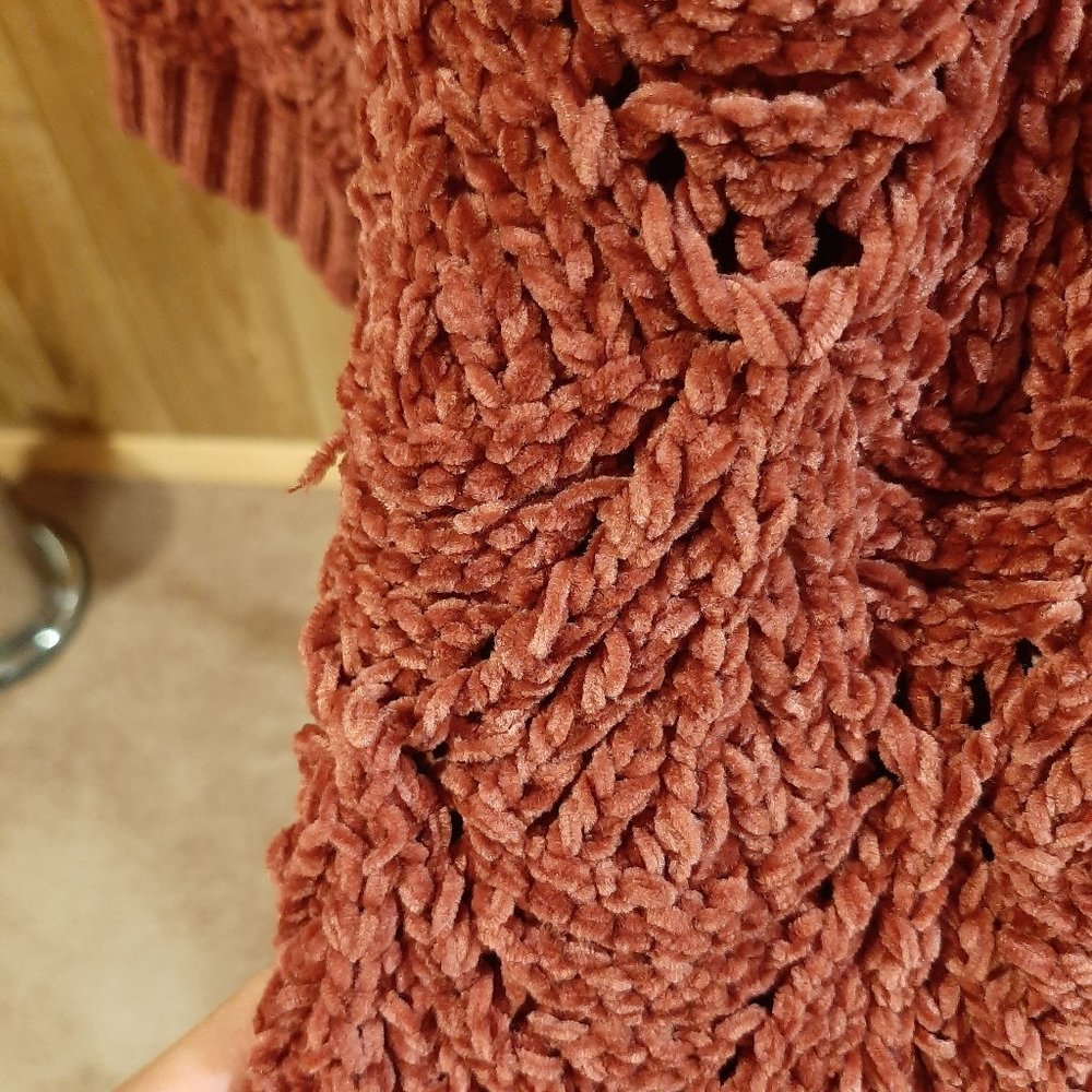 POL Soft Cropped Maroon Turtleneck - Picture 7 of 12